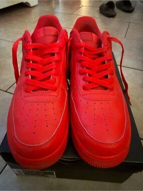 Nike Air Force 1 LV8